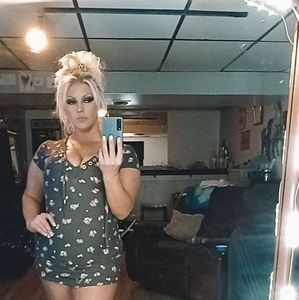 Meet your Posher, Kristin